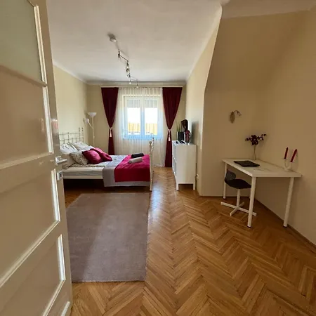 Appartement Downtown Hideaway *