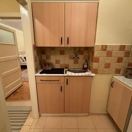 Διαμέρισμα Downtown Hideaway *