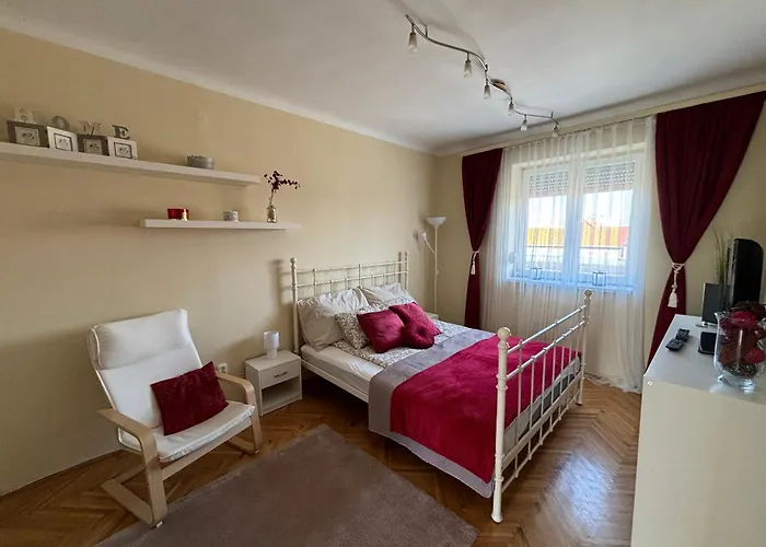 Downtown Hideaway Apartament *