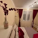 Apartment Downtown Hideaway Budapest
